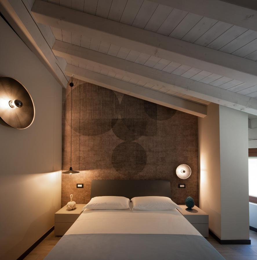 Monte Isola - Decio Rooms Экстерьер фото