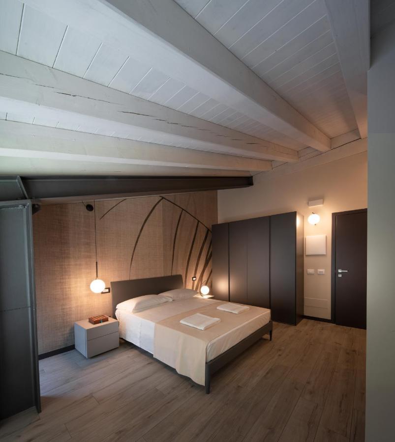 Monte Isola - Decio Rooms Экстерьер фото