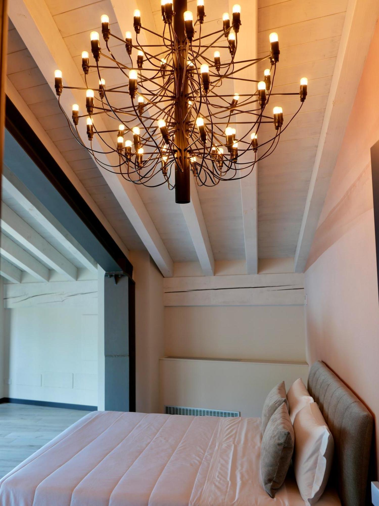 Monte Isola - Decio Rooms Экстерьер фото